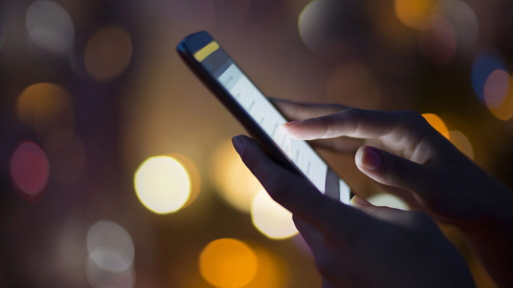 Truque simples no celular ajuda a reduzir o uso excessivo sem esforço