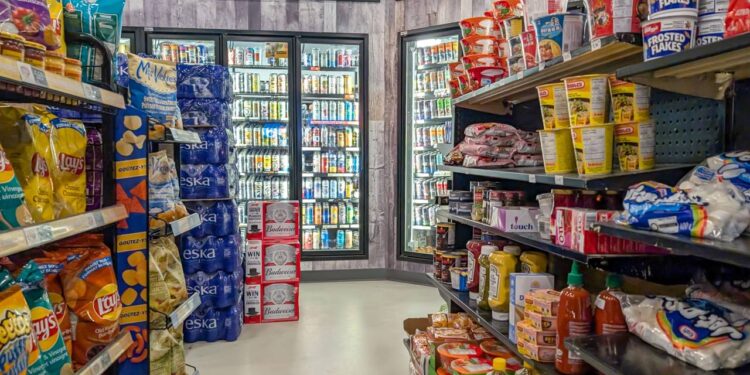 alimentos que nutricionistas recomendam evitar no dia a dia