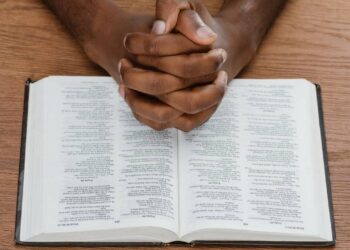 Mensagens bíblicas para quem está enfrentando momentos difíceis