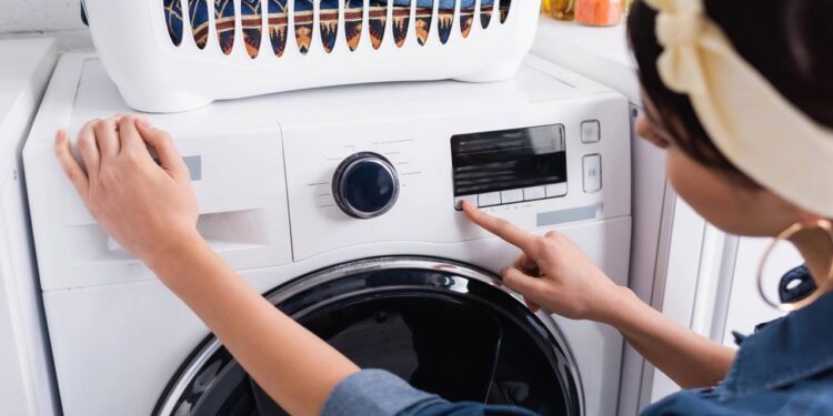 A configuração da máquina de lavar que economiza água e sabão