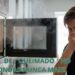 Como tirar o cheiro de queimado do micro-ondas de forma prática