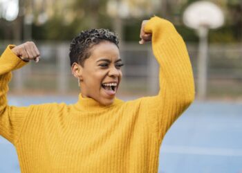 Como ser mais autoconfiante no dia a dia, segundo especialista