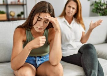 Como lidar com o estresse familiar, segundo terapeutas
