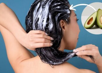 Máscara de abacate para cabelos: hidratação profunda em 30 minutos