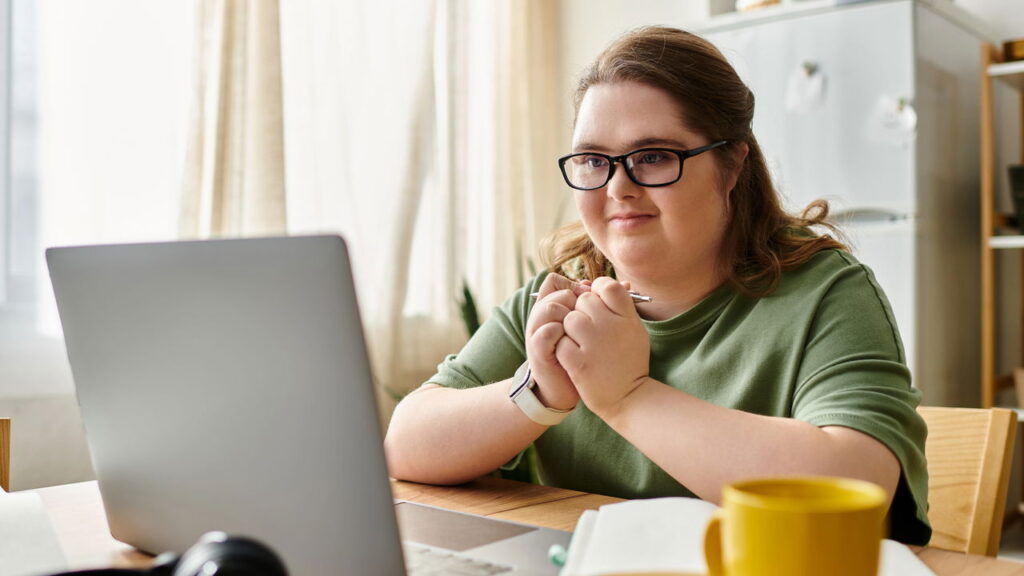 Como adotar uma mentalidade positiva atrai oportunidades segundo a psicologia
