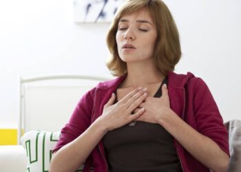 Melhores exercícios para quem fala muito no trabalho