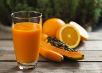 Suco caseiro que pode libertar seu intestino do desconforto diário