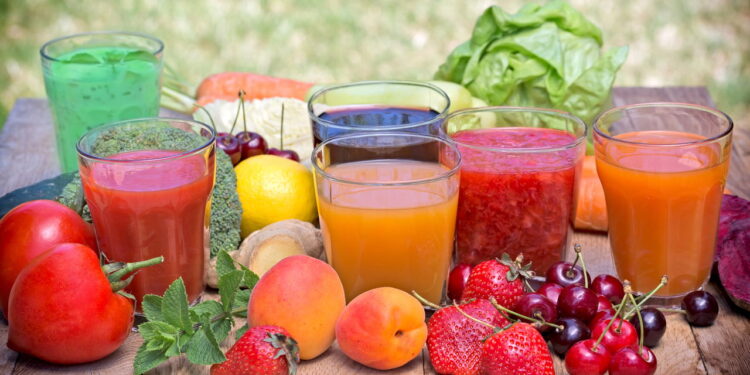 Sucos com frutas que dão mais energia durante o dia