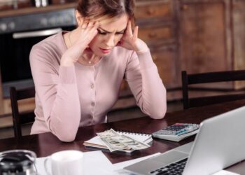 Como aliviar o estresse no trabalho com calma, segundo terapeutas