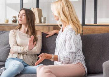 Como ignorar a opinião dos outros no dia a dia, segundo a psicologia