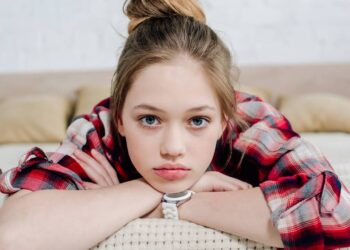 Conheça o significado do nome Laura