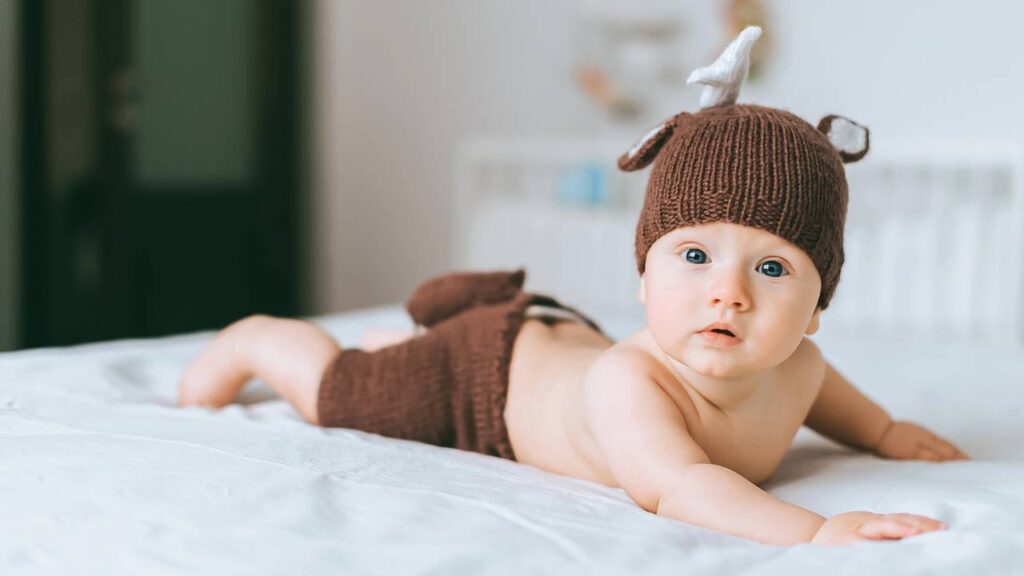 Por que pensamos em nomes de bebês mesmo sem ter filhos, a psicologia explica