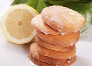 Sem farinha, sem açúcar: faça biscoitos saudáveis de limão em poucos minutos
