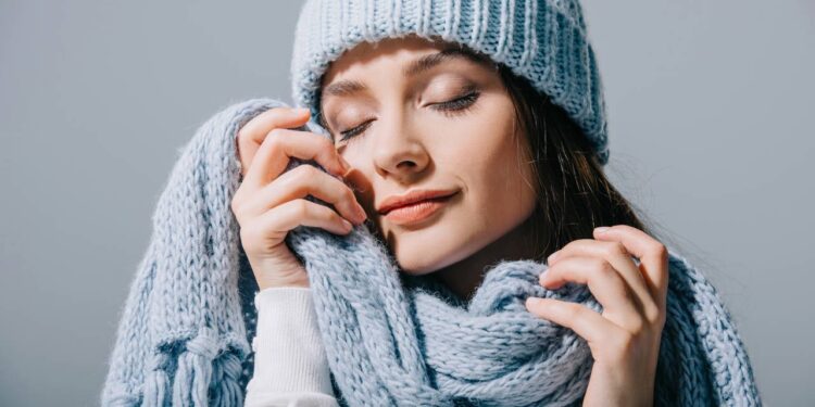 Peça simples de crochê pode virar acessório sofisticado e valorizar qualquer produção