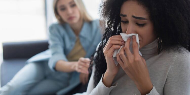 Por que você sabota sua própria felicidade, segundo psicologia