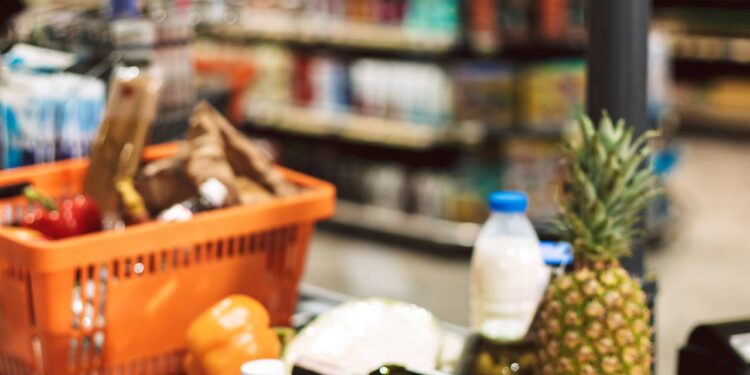 O gatilho mental que faz você a comprar por impulso, segundo a psicologia