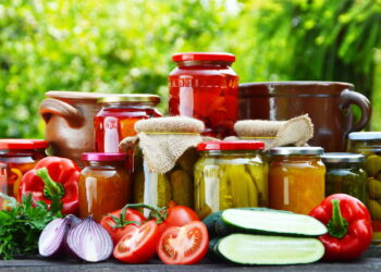 Dicas práticas para conservar legumes por mais tempo na geladeira