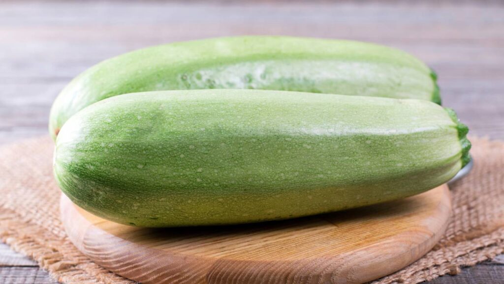 Truques transformadores para preservar abobrinhas firmes e versáteis