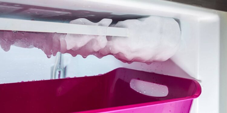 Como descongelar sua geladeira em 20 minutos, o método finlandês que realmente funciona