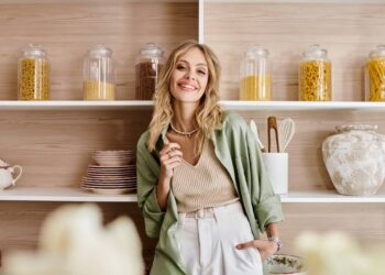 Organize sua cozinha e economize evitando o desperdício de alimentos