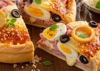 Torta portuguesa recheada surpreende e fica até melhor que a pizza