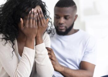 Por que você não gosta de toque físico, segundo psicologia