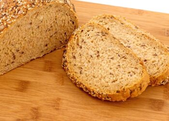 O pão integral que fica pronto em 2 minutos e surpreende no sabor