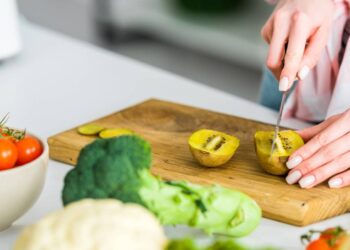 O poder do kiwi que fortalece a imunidade e melhora a digestão