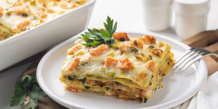 Lasanha de abobrinha no micro-ondas com textura e sabor garantidos