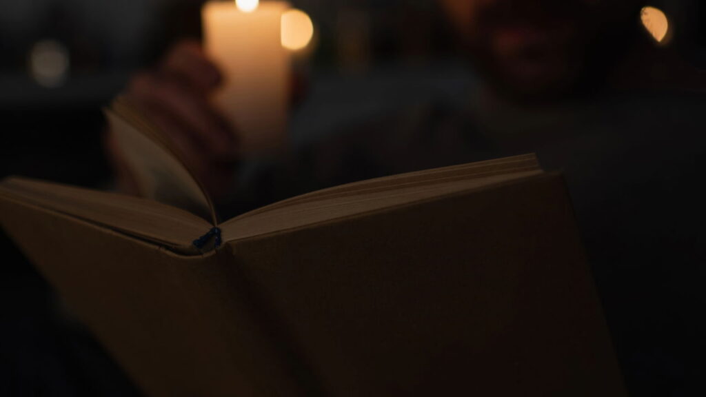 Aprenda um ritual noturno simples para relaxar o corpo e dormir melhor