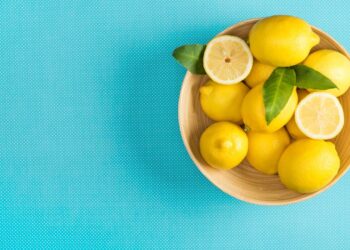 Nem no balcão, nem com papel alumínio: como guardar o limão para não secar