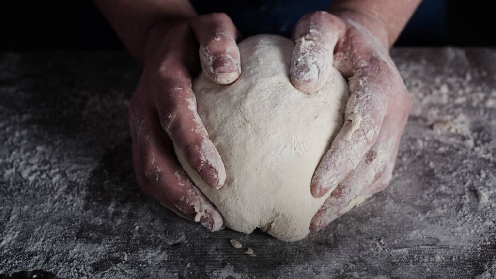 Aprenda a fazer pão de batata-doce com essa receita simples e prática
