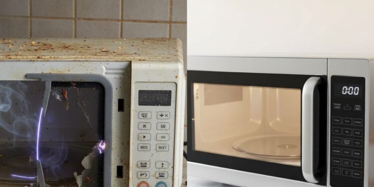 Este item do micro-ondas precisa de limpeza para evitar problemas