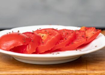 Plantas que eliminam mosquitinhos da cozinha de forma natural