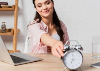 Por que o "tempo" se tornou item de luxo em 2025, segundo especialistas