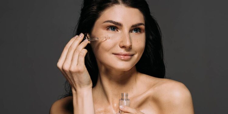 Conheça o óleo que pode fazer milagre na pele eliminando acnes