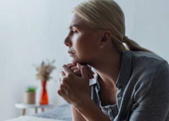 Como parar de ser uma pessoa melancólica, segundo a psicologia