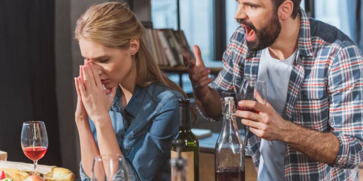 Por que descontamos o estresse em quem mais amamos, segundo a psicologia