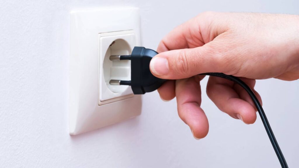 Truques simples que reduzem a conta de luz em até 30% por mês