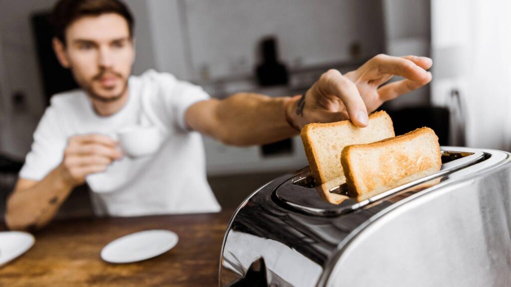 Por que você deve sempre desligar esse aparelho doméstico após o uso