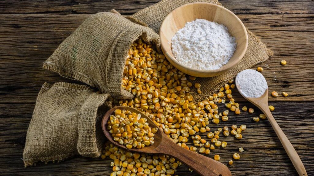 Nem amaciante, nem vinagre: esse truque deixa toalha de banho macia e sem cheiro de guardado