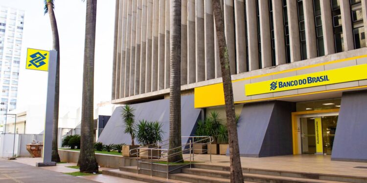 Banco do Brasil anuncia concurso público inédito com salário que ultrapassa R$ 6 mil