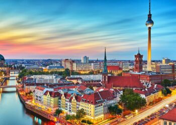 Para quem gosta de cultura e monumentos históricos, esta capital é o destino perfeito