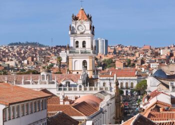 País latino fascina turistas com suas paisagens deslumbrantes e baixo custo de vida