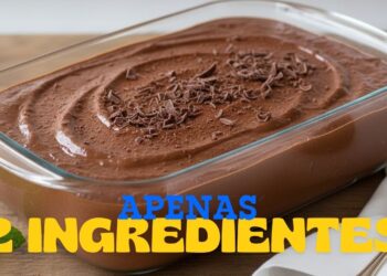 Mousse de chocolate refrescante e deliciosa com apenas 2 ingredientes