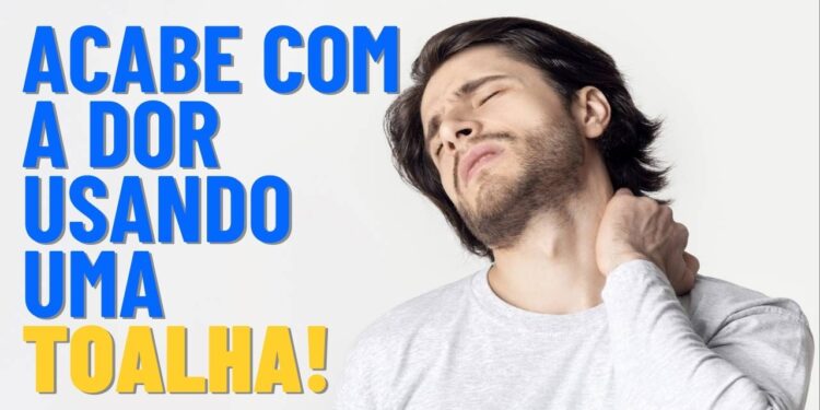 Acabe com a dor nos ombros e no pescoço usando uma toalha