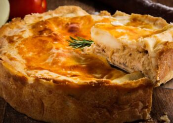 Surpreenda sua família no Natal com este empadão de frango