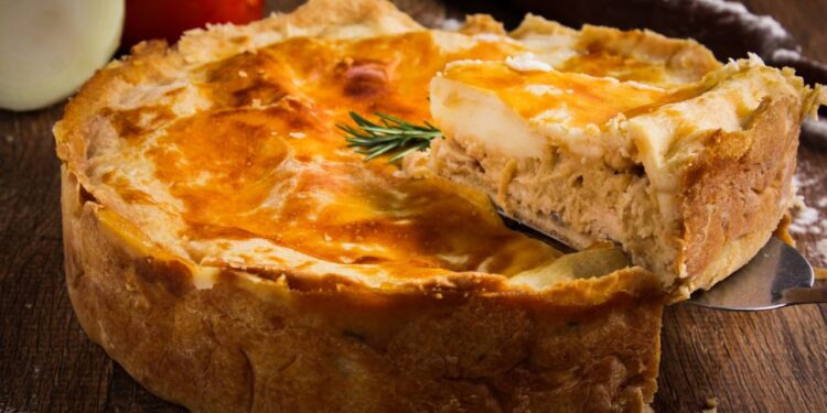 Surpreenda sua família no Natal com este empadão de frango