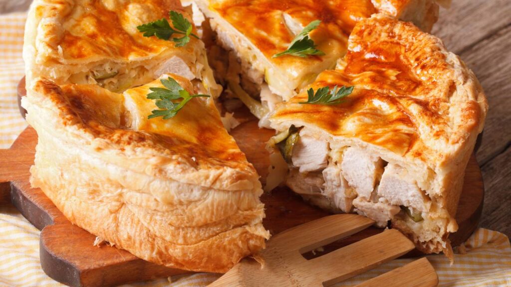 Surpreenda sua família no Natal com este empadão de frango