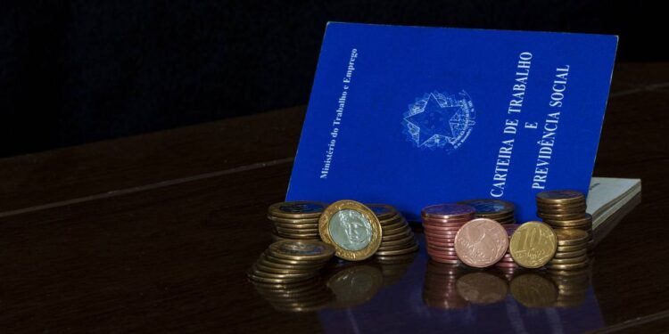 Qual é o novo valor do salário mínimo para 2026 e o que muda na sua vida